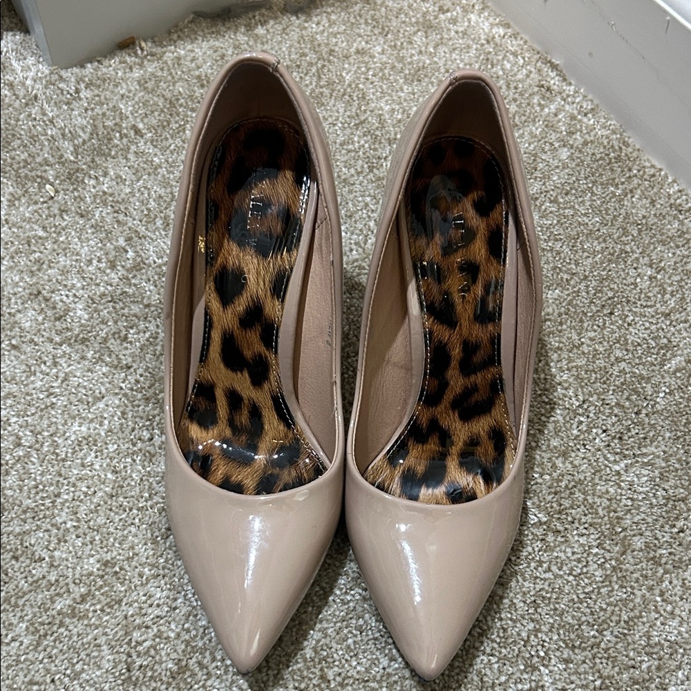 Elegant Nude Women's Pumps